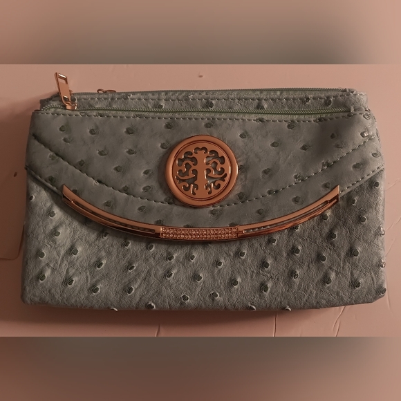 Accessories International Handbags - Women's Ostrich Crossbody/Wristlet Bag, Green